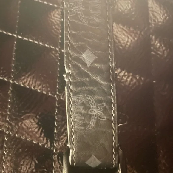 MCM Visetos designer dog collar 11 to 18 inches - Picture 6 of 6